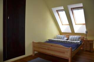 Отели типа «постель и завтрак» Stara Szkoła w Harszu Pozezdrze Двухместный номер с 1 кроватью или 2 отдельными кроватями-5
